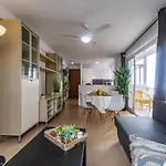Fuengirola Beach Apartments * Фуэнхирола