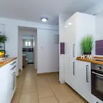 Fuengirola Beach Apartments Фуэнхирола