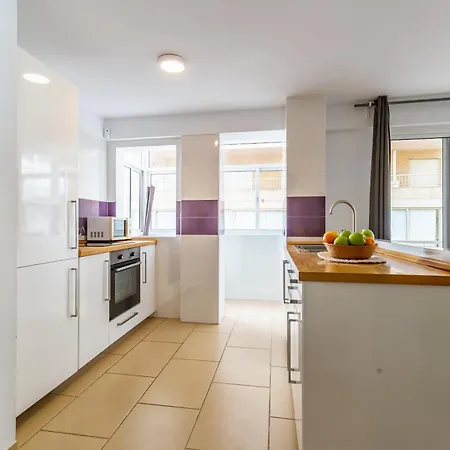 Fuengirola Beach Apartments * פואנגירולה