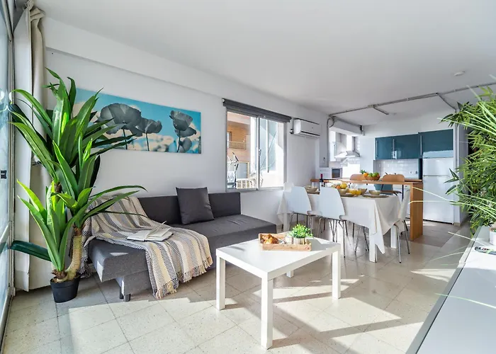 Fuengirola Beach Apartments アパート