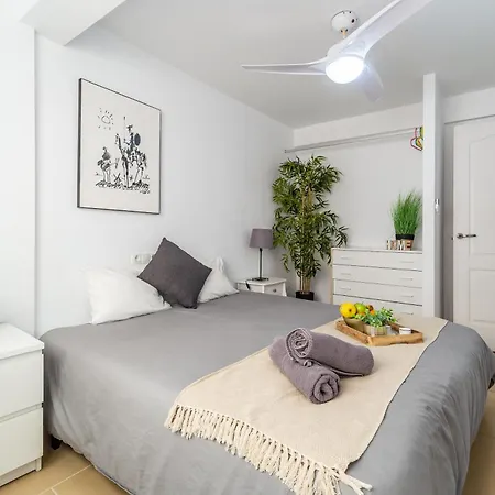 Fuengirola Beach Apartments Апартаменти